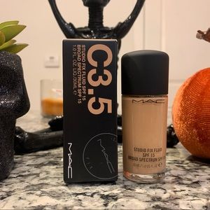 Mac Cosmetics Foundation C3.5